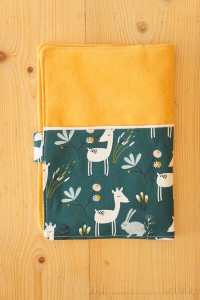 Protège carnet de santé biche bleu – Image 2