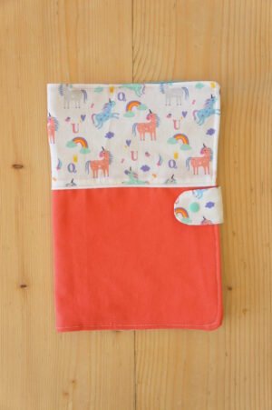 Protège carnet de santé licorne