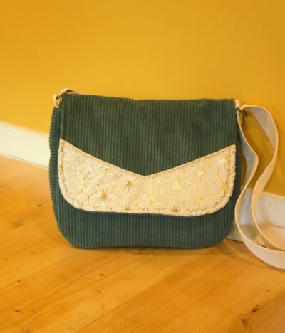 Sac besace en velours côtelé