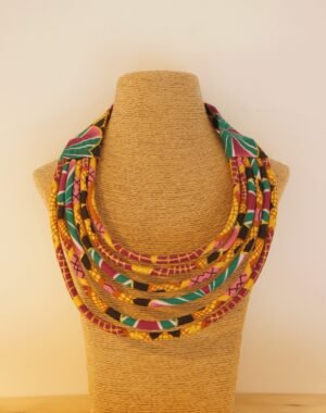 Collier plastron en wax