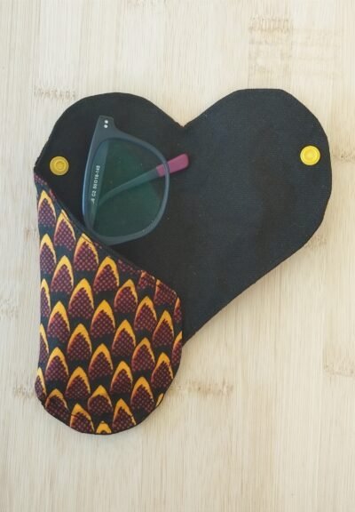 étui à lunettes création artisanale près de Toulouse