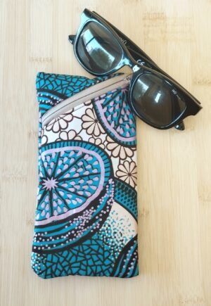 étui à lunettes création originale tissu wax