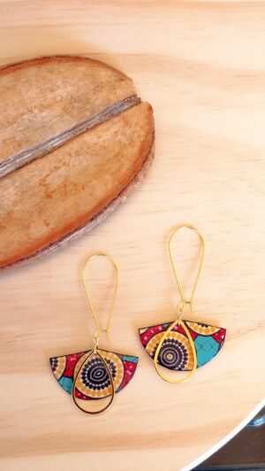 Boucles d'oreilles en wax Lova